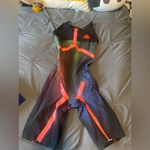 Adddidas Adizero XVISIXTEEN tech suit